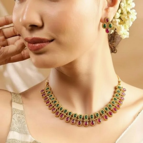 Rajhanshi Jewel Set