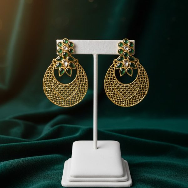 Harini Gold Earrings