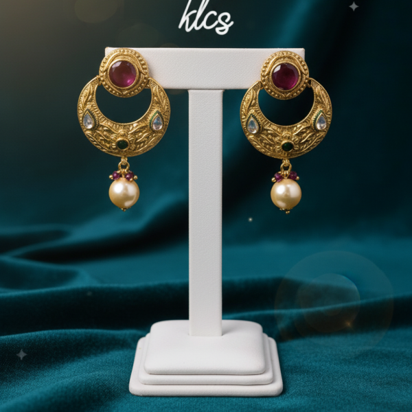 Kanika Stone Gold Earrings