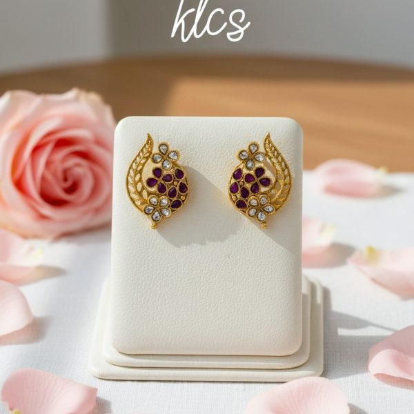 Rosara Gold Earrings