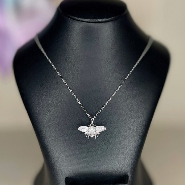 Silver Flutter Pendant Set