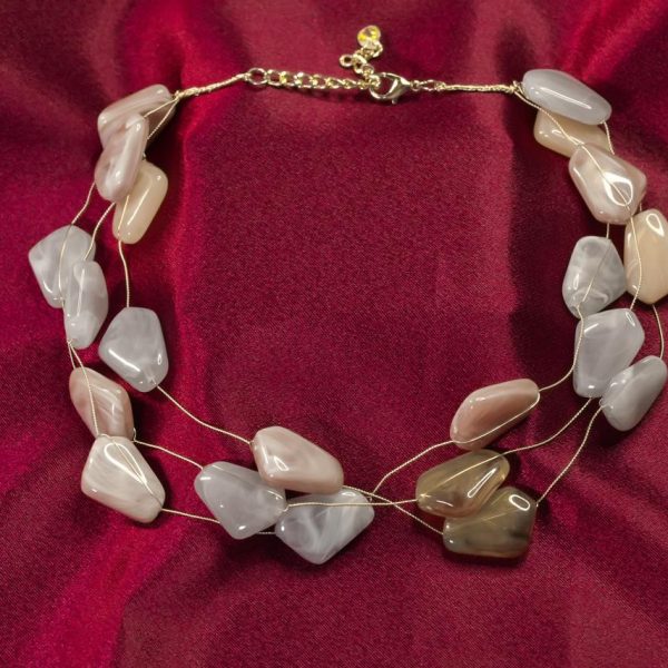 pebbles necklace
