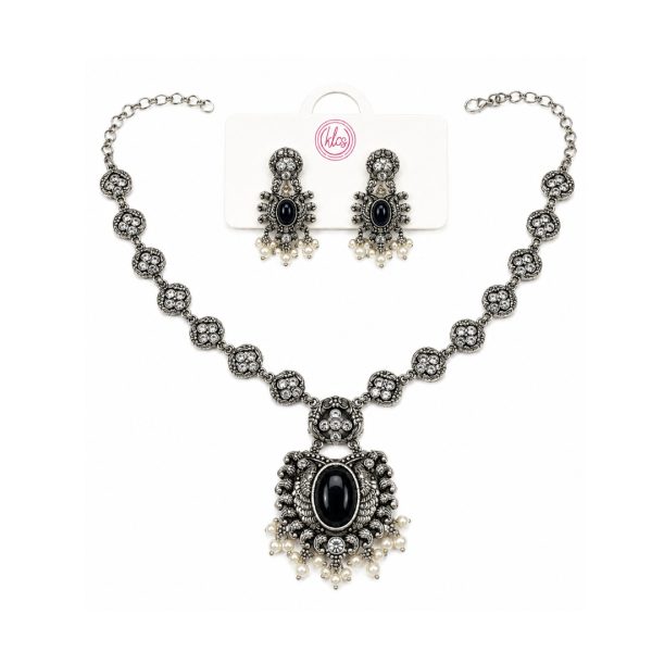 Antique Black Jewellery Set
