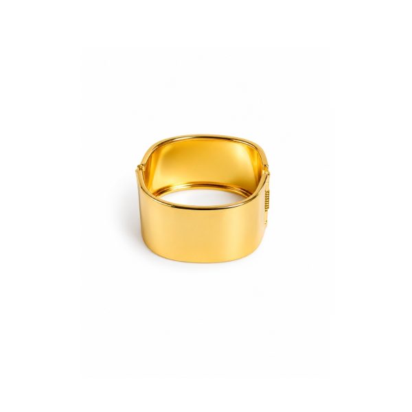 Sleek Golden Cuff Bangle